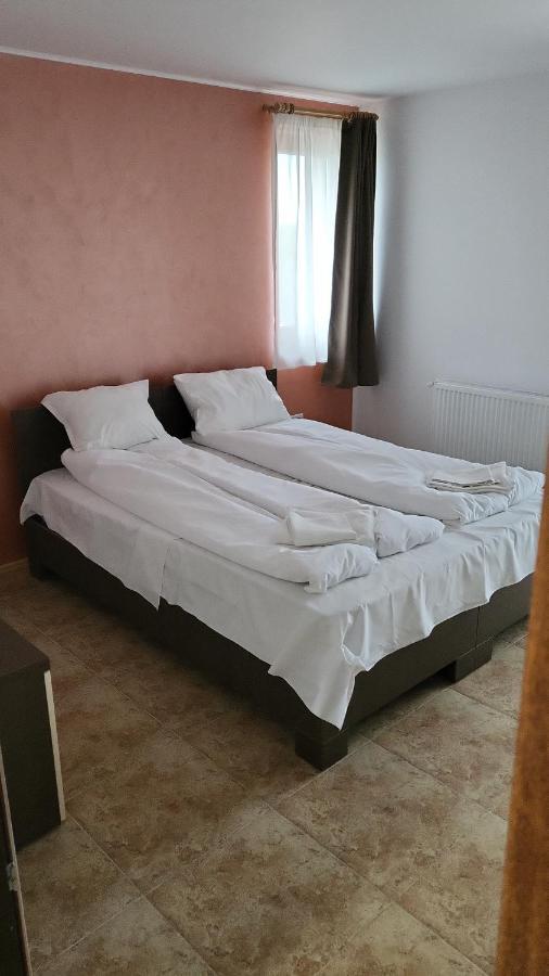 Hotel Rosiem House Techirghiol Habitación foto